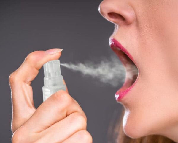 spray_diabetic_web_Dentyucral_2023_3-1-700x560